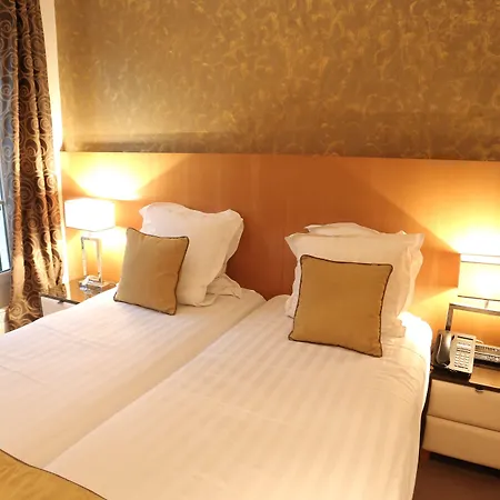 Boronali Otel 3*