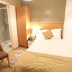 Hotel Boronali Parijs