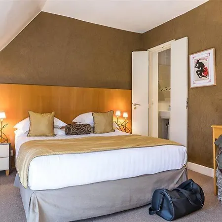 Отель Boronali Париж