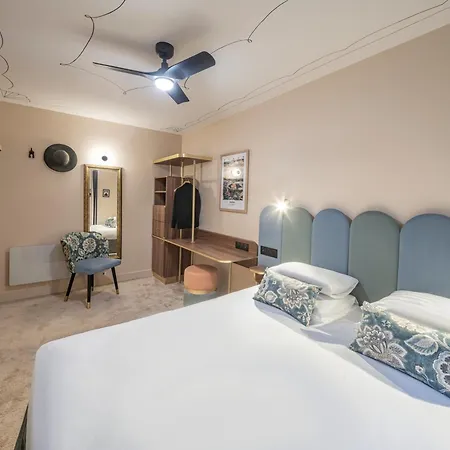Boronali - Nouvellement Renove Hotel 3*