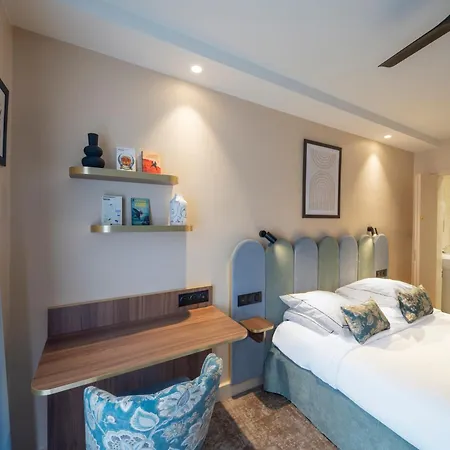 Boronali - Nouvellement Renove Hotel París
