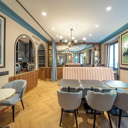Hotel Boronali