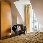 Hotel Boronali Paris